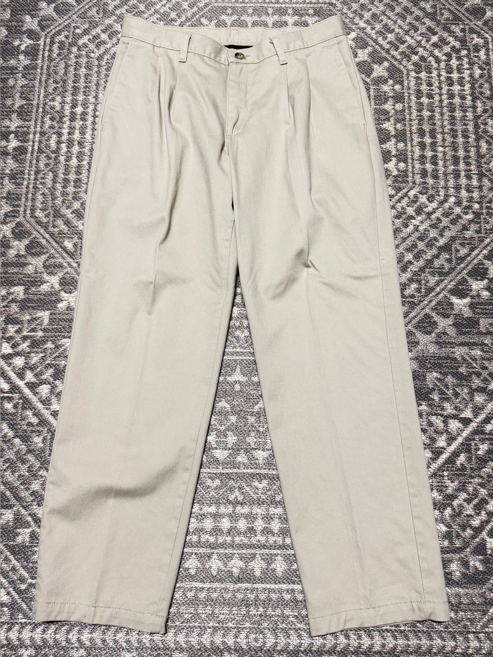 Lee Men's Pleated Khaki Pants 32x30 Beige 100% Cotton Classic Fit